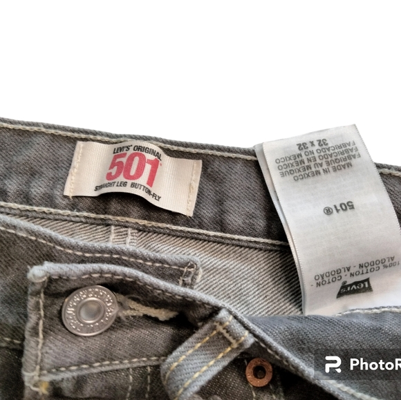Levi Strauss 501 Straight Leg Button-Fly Denim Jeans. Size: W32xL32 - Picture 2 of 4